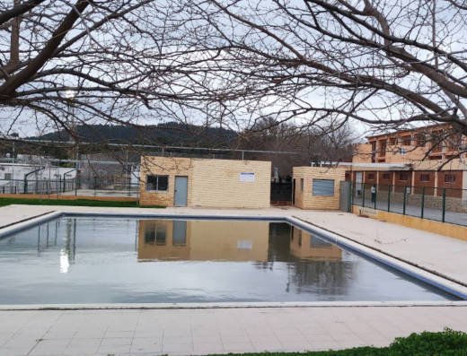 Piscina municipal de la zona deportiva de L’Alcora